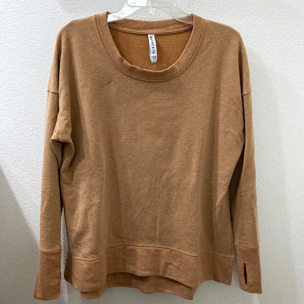 Athleta Long Sleeve Top with Side Slit and Thumbholes